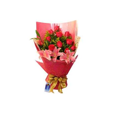 12 Red Roses with Lily Bouquet